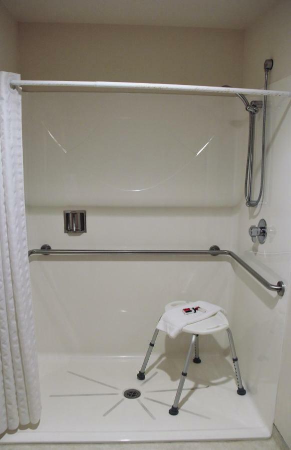 Homestead Inn And Suites Hardin Bagian luar foto